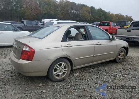 2004 Kia Spectra Lx z USA, uszkodzony, nr VIN KNAFE121045029608